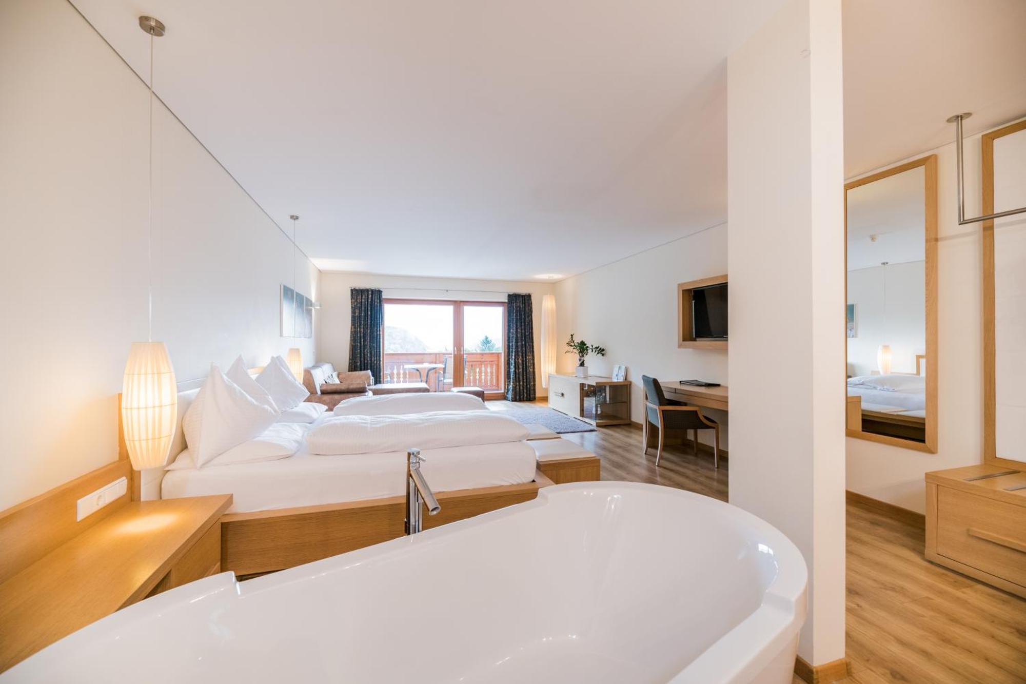 Hotel Lanerhof Active/Spa/Balance 산로렌조디세바토 객실 사진